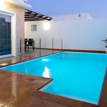 Villa Eris